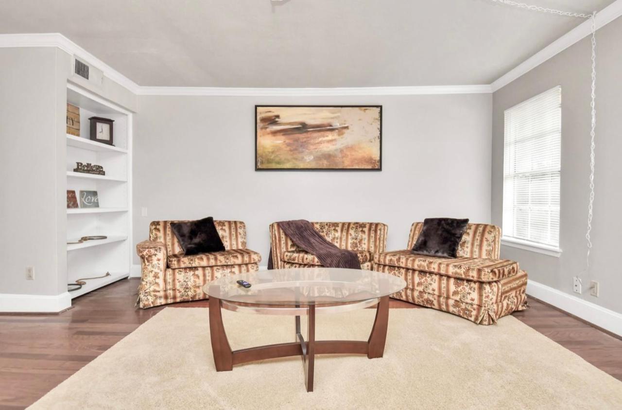 Stunning Private Room In Town Home Houston Eksteriør bilde